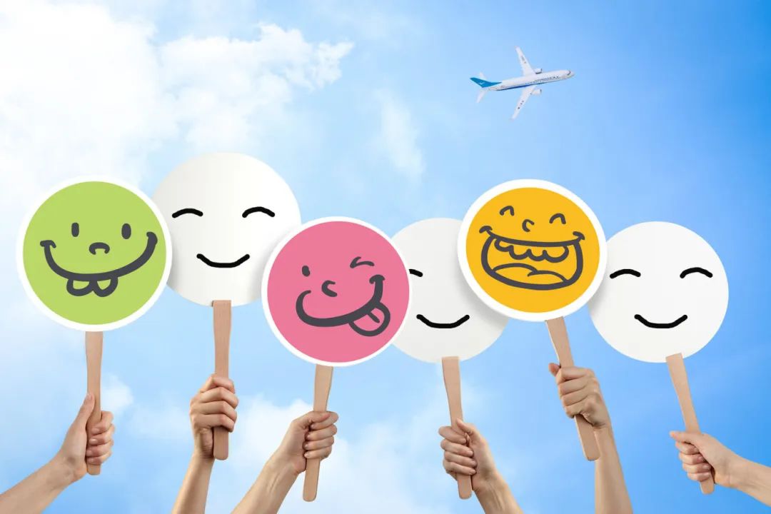 摄图网_401128442_banner_世界微笑日（企业商用）.jpg